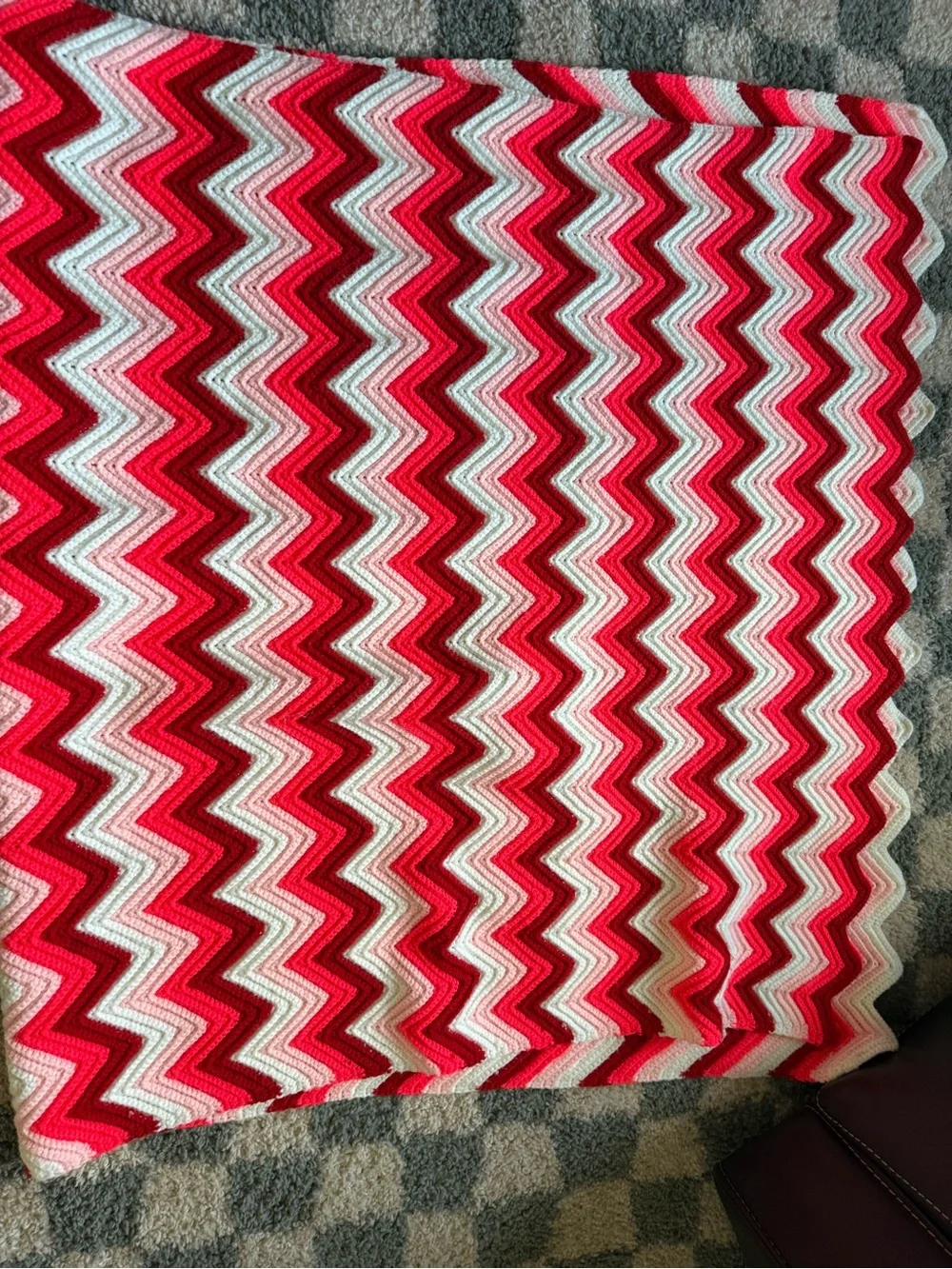 VTG Handmade Pink White Chevron Crochet Afghan Throw Blanket Hippie Boho Granny